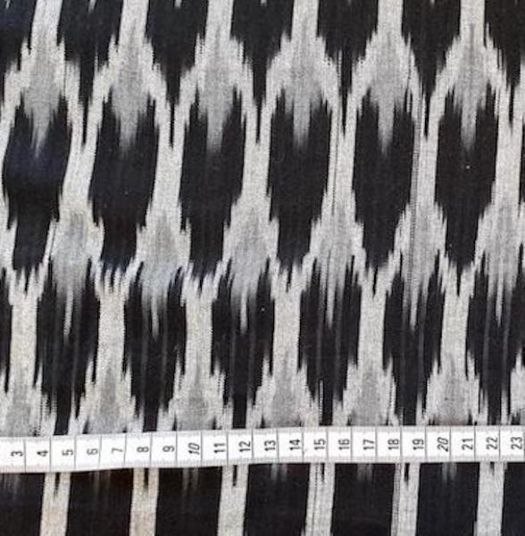 Ikat Stoff aus Indien - GREY